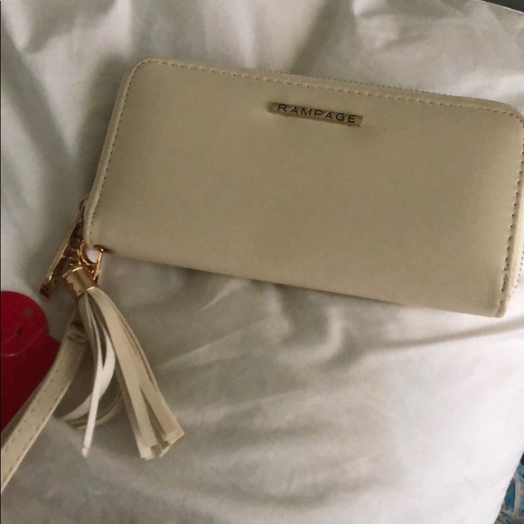 Wallet - Picture 2 of 3